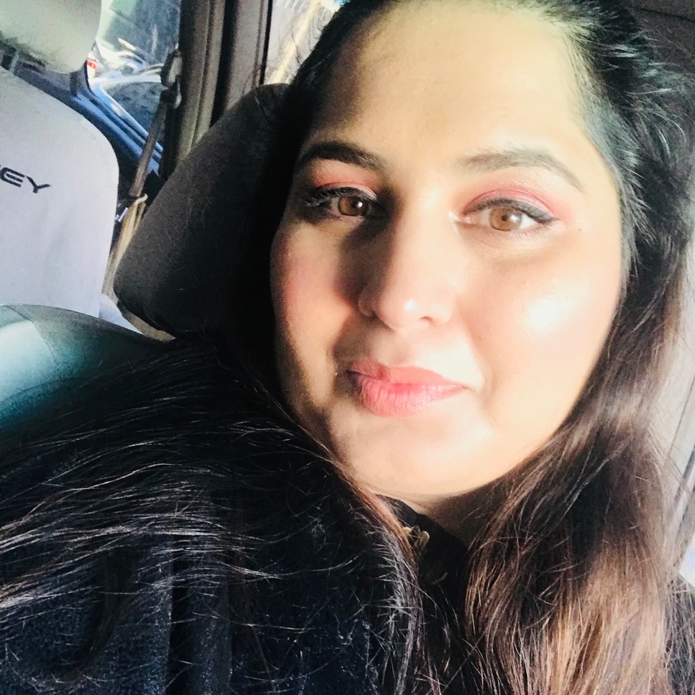 Meet your Posher, Sabeena